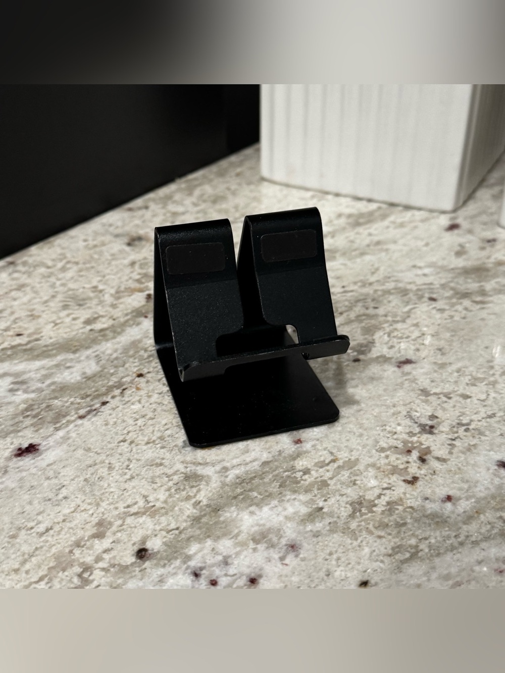 Black Universal Desktop Phone Stand